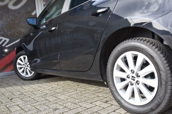 Seat Ibiza 1.0 EcoTSI Style Business Connect / Parkeersensoren / Carplay / Airco / Cruise control