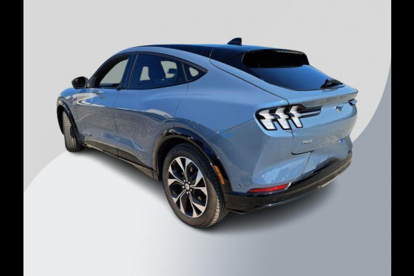 Ford Mustang Mach-E Extended Premium AWD 98 kWh 370pk | Panoramadak | Technology Pack + | 1.500kg Trekgewicht