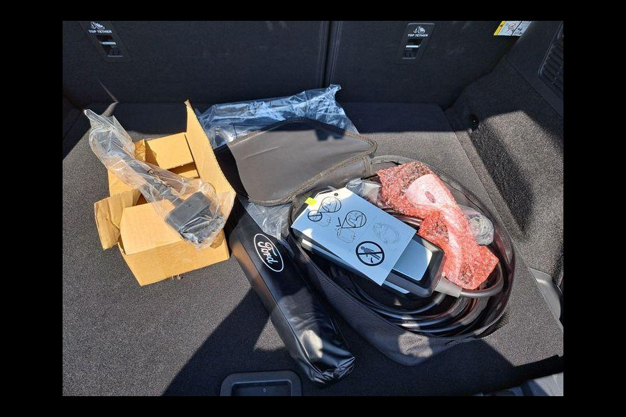 Ford Mustang Mach-E Extended Premium AWD 98 kWh 370pk | Panoramadak | Technology Pack + | 1.500kg Trekgewicht