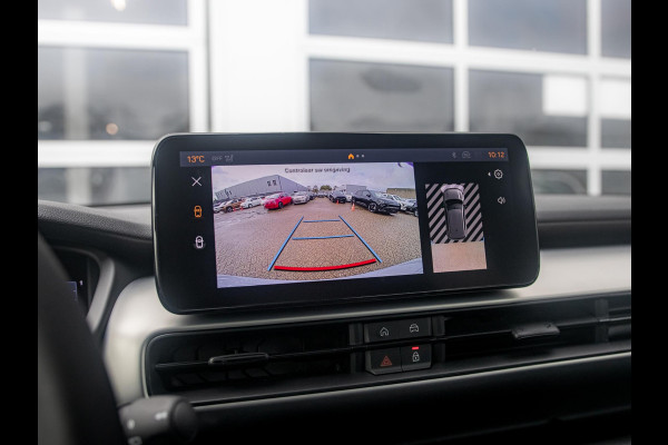 Jeep Avenger 1.2 e-Hybrid Summit | Uit voorraad leverbaar | Winter Pack | Schuif/Kanteldak | Infotaiment&Convenience Pack | Bicolore