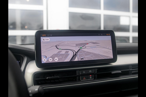 Jeep Avenger 1.2 e-Hybrid Summit | Uit voorraad leverbaar | Winter Pack | Schuif/Kanteldak | Infotaiment&Convenience Pack | Bicolore