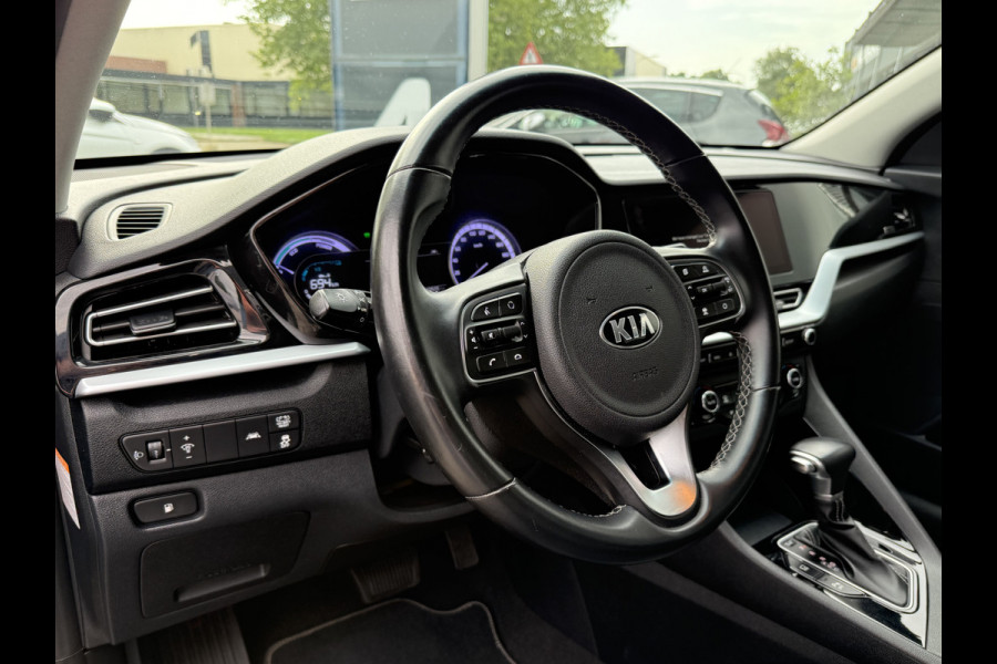 Kia Niro BWJ 2021 | 1.6 Hybrid 142PK Dynamic | NWE APK | CLIMA | LEDER/STOF | CAMERA | NAVI | CARPLAY | PDC | Kia Niro BWJ 2021 | 1.6 Hybrid 142PK Dynamic | NWE APK | CLIMA | LEDER/STOF | CAMERA | NAVI | CARPLAY | PDC |