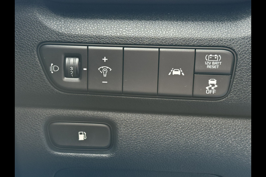 Kia Niro BWJ 2021 | 1.6 Hybrid 142PK Dynamic | NWE APK | CLIMA | LEDER/STOF | CAMERA | NAVI | CARPLAY | PDC | Kia Niro BWJ 2021 | 1.6 Hybrid 142PK Dynamic | NWE APK | CLIMA | LEDER/STOF | CAMERA | NAVI | CARPLAY | PDC |