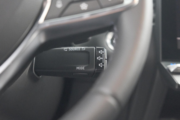 Renault Captur Mild Hybrid 160 EDC Techno | Camera | Navigatie | Apple Carplay | Pack Full Screen Renault Captur Mild Hybrid 160 EDC Techno | Camera | Navigatie | Apple Carplay | Pack Full Screen