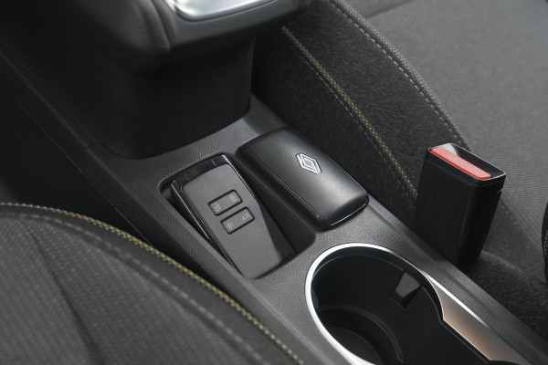 Renault Captur Mild Hybrid 160 EDC Techno | Camera | Navigatie | Apple Carplay | Pack Full Screen Renault Captur Mild Hybrid 160 EDC Techno | Camera | Navigatie | Apple Carplay | Pack Full Screen