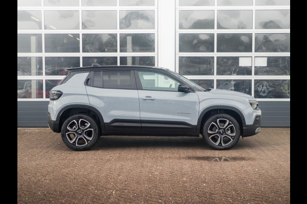 Jeep Avenger 1.2 e-Hybrid Summit | Uit voorraad leverbaar | Winter Pack | Schuif/Kanteldak | Infotaiment&Convenience Pack | Bicolore