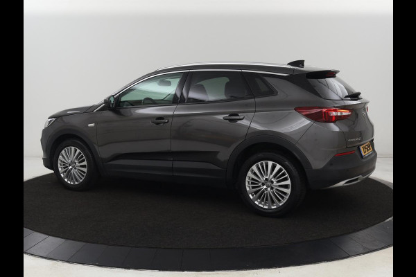 Opel Grandland X 1.2 Turbo Executive | Automaat | Carplay | Full LED | Comfortstoelen | Camera | Navigatie | Climate control | Keyless | Parkeerhulp | Cruise control Opel Grandland X 1.2 Turbo Executive | Automaat | Carplay | Full LED | Comfortstoelen | Camera | Navigatie | Climate control | Keyless | Parkeerhulp | Cruise control