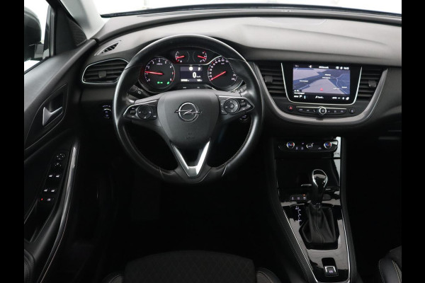 Opel Grandland X 1.2 Turbo Executive | Automaat | Carplay | Full LED | Comfortstoelen | Camera | Navigatie | Climate control | Keyless | Parkeerhulp | Cruise control Opel Grandland X 1.2 Turbo Executive | Automaat | Carplay | Full LED | Comfortstoelen | Camera | Navigatie | Climate control | Keyless | Parkeerhulp | Cruise control
