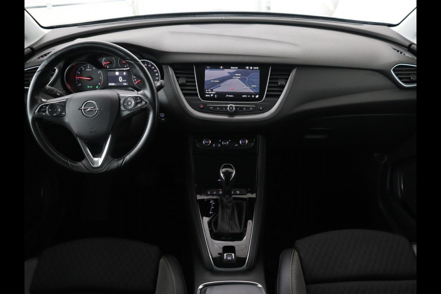 Opel Grandland X 1.2 Turbo Executive | Automaat | Carplay | Full LED | Comfortstoelen | Camera | Navigatie | Climate control | Keyless | Parkeerhulp | Cruise control Opel Grandland X 1.2 Turbo Executive | Automaat | Carplay | Full LED | Comfortstoelen | Camera | Navigatie | Climate control | Keyless | Parkeerhulp | Cruise control