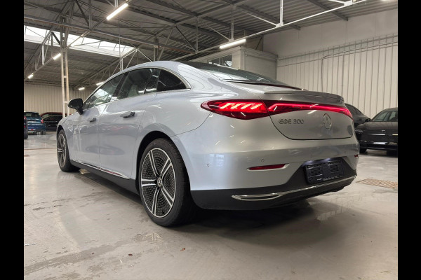 Mercedes-Benz EQE 300 Business Solution Luxury 89 kWh | Burmester sound | Panoramisch schuif/kanteldak | Passagier OLED-display van 12.3 inch! | Wordt verwacht! Mercedes-Benz EQE 300 Business Solution Luxury 89 kWh | Burmester sound | Panoramisch schuif/kanteldak | Passagier OLED-display van 12.3 inch! | Wordt verwacht!
