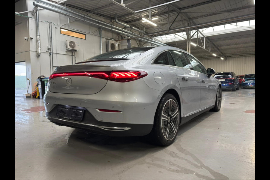 Mercedes-Benz EQE 300 Business Solution Luxury 89 kWh | Burmester sound | Panoramisch schuif/kanteldak | Passagier OLED-display van 12.3 inch! | Wordt verwacht! Mercedes-Benz EQE 300 Business Solution Luxury 89 kWh | Burmester sound | Panoramisch schuif/kanteldak | Passagier OLED-display van 12.3 inch! | Wordt verwacht!