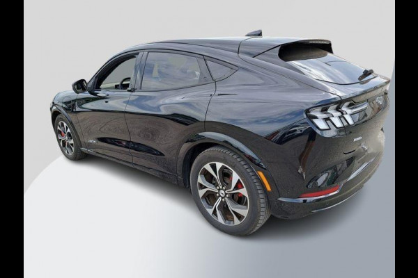 Ford Mustang Mach-E Extended Premium AWD 98 kWh 370pk | Panoramadak | Technology Pack + | 1.500kg Trekgewicht Ford Mustang Mach-E Extended Premium AWD 98 kWh 370pk | Panoramadak | Technology Pack + | 1.500kg Trekgewicht