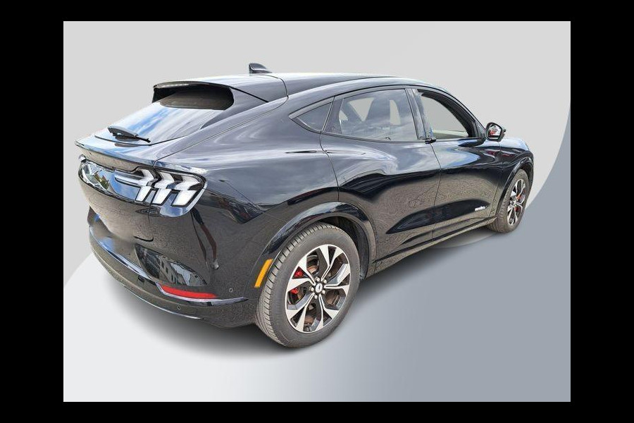 Ford Mustang Mach-E Extended Premium AWD 98 kWh 370pk | Panoramadak | Technology Pack + | 1.500kg Trekgewicht Ford Mustang Mach-E Extended Premium AWD 98 kWh 370pk | Panoramadak | Technology Pack + | 1.500kg Trekgewicht