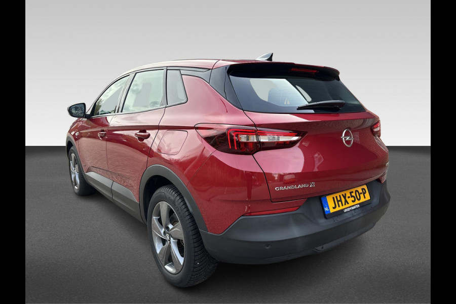 Opel Grandland X 1.6 Turbo Hybrid Business Elegance