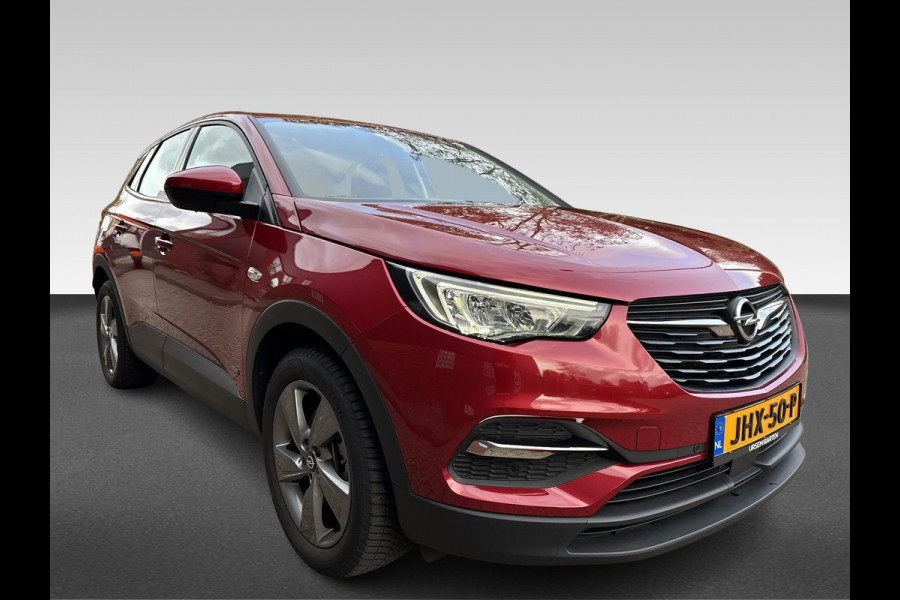 Opel Grandland X 1.6 Turbo Hybrid Business Elegance