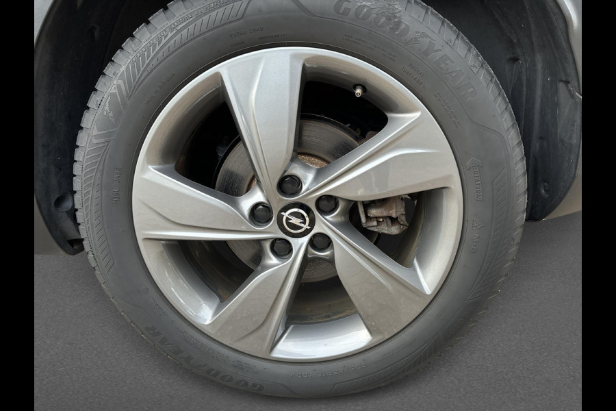 Opel Grandland X 1.6 Turbo Hybrid Business Elegance