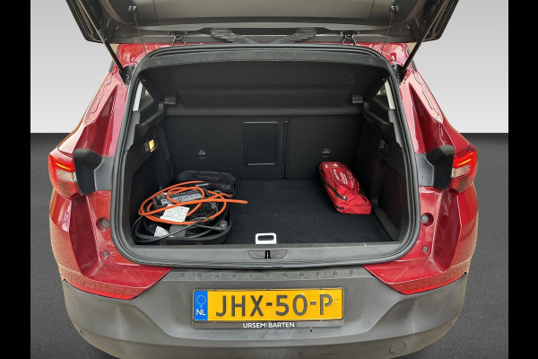 Opel Grandland X 1.6 Turbo Hybrid Business Elegance