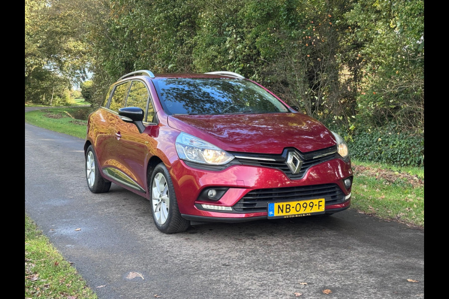 Renault Clio Estate 0.9 TCe Limited | NIEUWE APK | NETTE AUTO | Renault Clio Estate 0.9 TCe Limited | NIEUWE APK | NETTE AUTO |