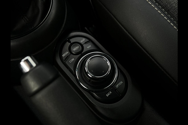 MINI Cooper 1.5 Business Edition NL AUTO | DEALER ONDERH | UNION JACK | CARPLAY