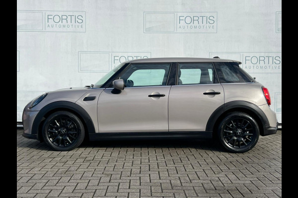 MINI Cooper 1.5 Business Edition NL AUTO | DEALER ONDERH | UNION JACK | CARPLAY