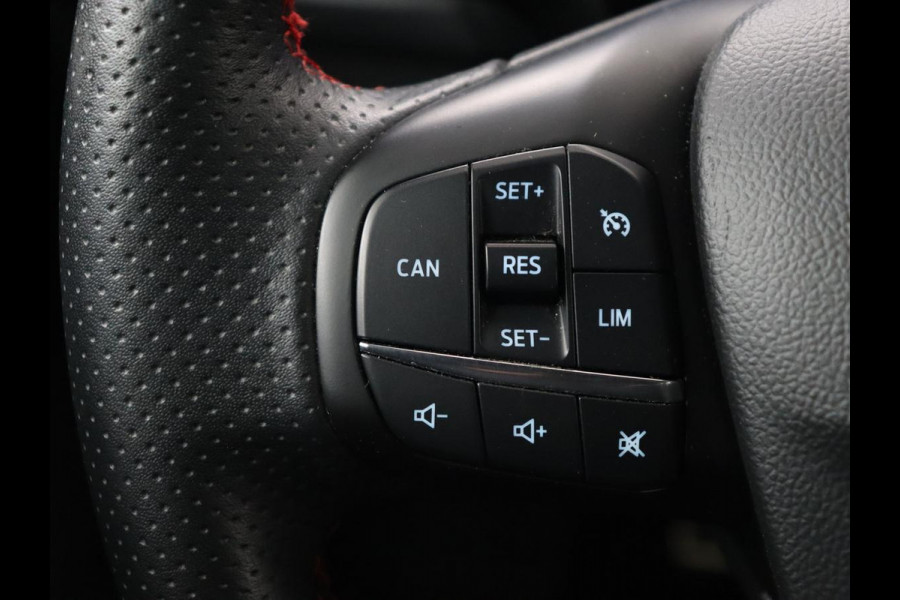 Ford Focus 1.0 EcoBoost Hybrid ST Line X | Stoel & stuurverwarming | Camera | Carplay | Digital Cockpit | Full LED | Keyless | Navigatie Ford Focus 1.0 EcoBoost Hybrid ST Line X | Stoel & stuurverwarming | Camera | Carplay | Digital Cockpit | Full LED | Keyless | Navigatie