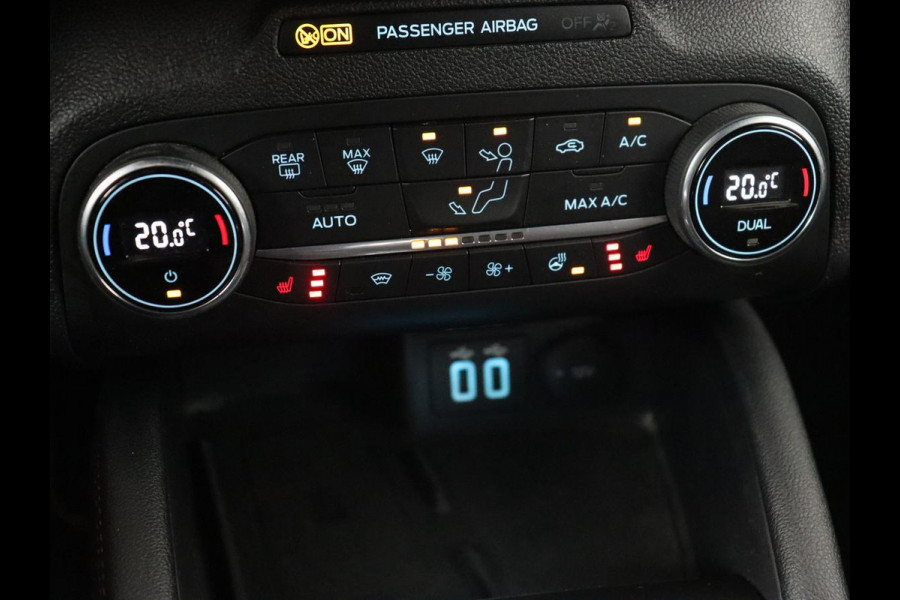 Ford Focus 1.0 EcoBoost Hybrid ST Line X | Stoel & stuurverwarming | Camera | Carplay | Digital Cockpit | Full LED | Keyless | Navigatie Ford Focus 1.0 EcoBoost Hybrid ST Line X | Stoel & stuurverwarming | Camera | Carplay | Digital Cockpit | Full LED | Keyless | Navigatie