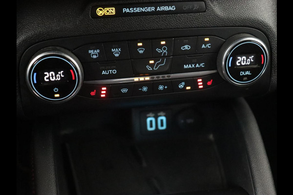 Ford Focus 1.0 EcoBoost Hybrid ST Line X | Stoel & stuurverwarming | Camera | Carplay | Digital Cockpit | Full LED | Keyless | Navigatie Ford Focus 1.0 EcoBoost Hybrid ST Line X | Stoel & stuurverwarming | Camera | Carplay | Digital Cockpit | Full LED | Keyless | Navigatie