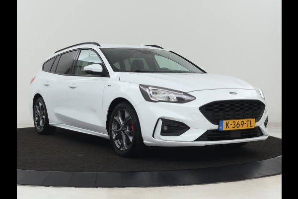 Ford Focus 1.0 EcoBoost Hybrid ST Line X | Stoel & stuurverwarming | Camera | Carplay | Digital Cockpit | Full LED | Keyless | Navigatie Ford Focus 1.0 EcoBoost Hybrid ST Line X | Stoel & stuurverwarming | Camera | Carplay | Digital Cockpit | Full LED | Keyless | Navigatie