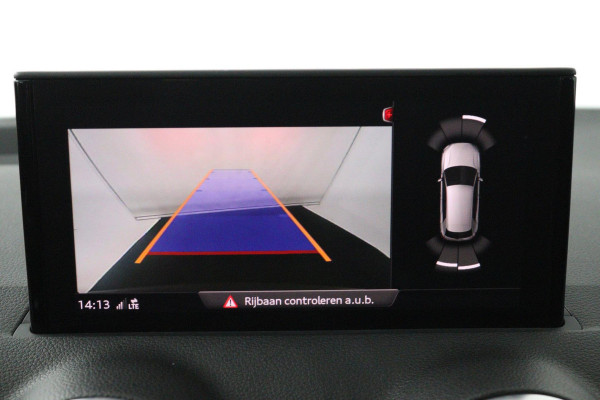 Audi Q2 35 TFSI S Edition (PANORAMADAK, DIGITALE COCKPIT, STOELVERWARMING, ACHTERUITRIJCAMERA, PARKEERSENSOREN, AUTOMAAT)