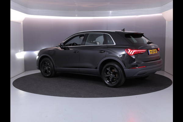 Audi Q3 45 TFSI e Business Edition 245 pk S-tronic | Navigatie | Parkeersensoren | Adaptieve cruise control | Stoelverwarming | Audi Q3 45 TFSI e Business Edition 245 pk S-tronic | Navigatie | Parkeersensoren | Adaptieve cruise control | Stoelverwarming |