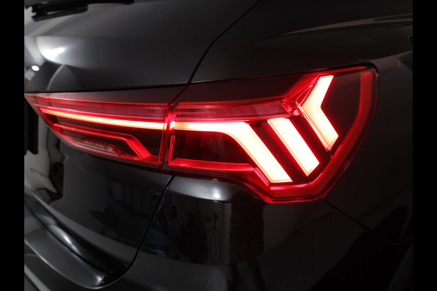 Audi Q3 45 TFSI e Business Edition 245 pk S-tronic | Navigatie | Parkeersensoren | Adaptieve cruise control | Stoelverwarming | Audi Q3 45 TFSI e Business Edition 245 pk S-tronic | Navigatie | Parkeersensoren | Adaptieve cruise control | Stoelverwarming |