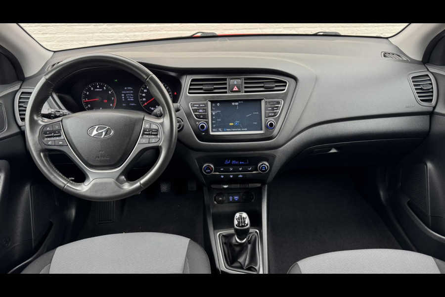 Hyundai i20 1.0 T-GDI Premium Dealer onderhouden Cruise control Climate control Parkeersensoren v/a Navigatie Apple / Android DAB Hyundai i20 1.0 T-GDI Premium Dealer onderhouden Cruise control Climate control Parkeersensoren v/a Navigatie Apple / Android DAB