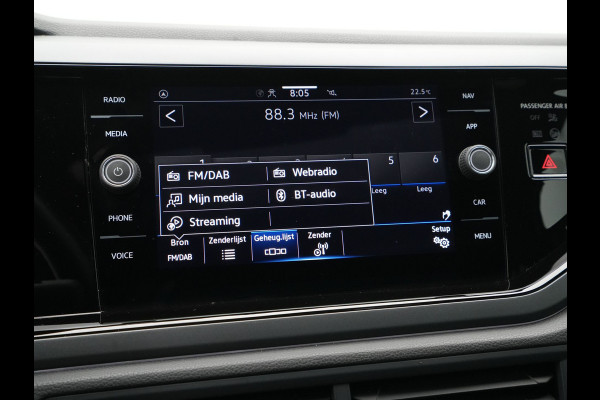 Volkswagen Taigo 1.0 TSI 110pk DSG R-Line Panorama Navi via App Pdc Acc Lane Assist