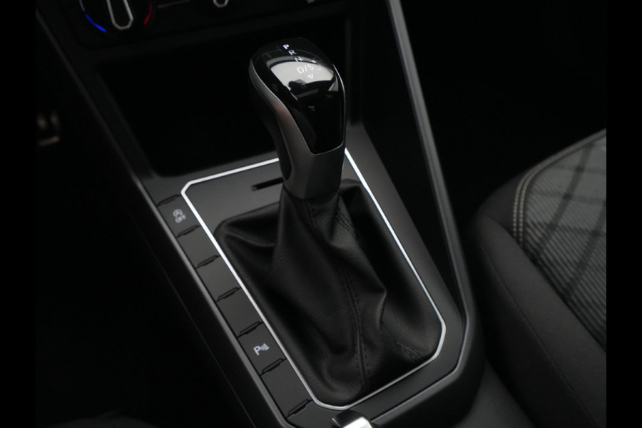 Volkswagen Taigo 1.0 TSI 110pk DSG R-Line Panorama Navi via App Pdc Acc Lane Assist