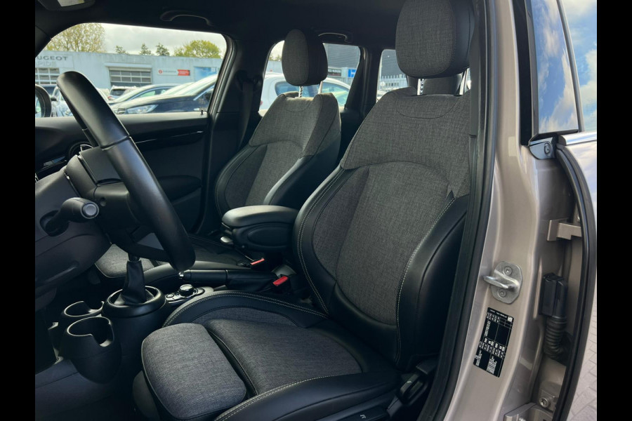 MINI Mini 1.5 Cooper Camden Edition NL AUTO | CARPLAY | DEALER ONDERH | UNION JACK MINI Mini 1.5 Cooper Camden Edition NL AUTO | CARPLAY | DEALER ONDERH | UNION JACK