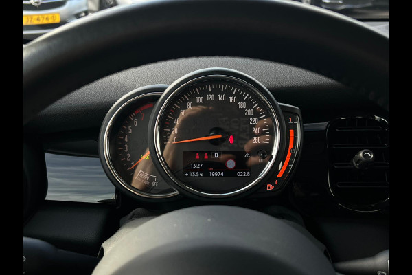 MINI Mini 1.5 Cooper Camden Edition NL AUTO | CARPLAY | DEALER ONDERH | UNION JACK MINI Mini 1.5 Cooper Camden Edition NL AUTO | CARPLAY | DEALER ONDERH | UNION JACK