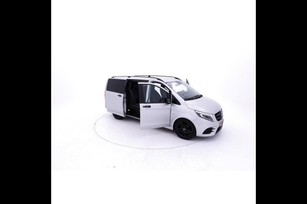 Mercedes-Benz Vito 114 CDI Lang luxe bomvol 214 pk led navi amg pakket leer Mercedes-Benz Vito 114 CDI Lang luxe bomvol 214 pk led navi amg pakket leer