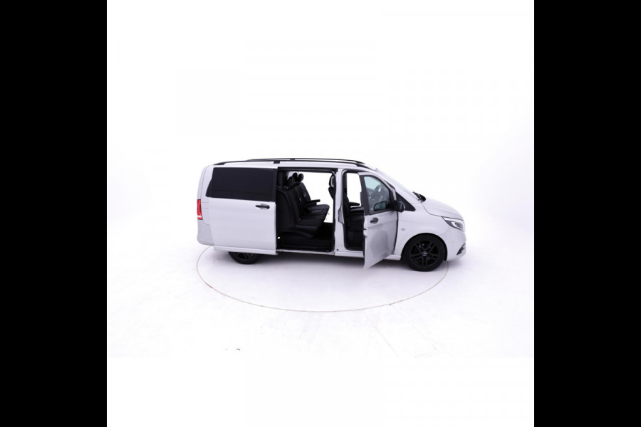 Mercedes-Benz Vito 114 CDI Lang luxe bomvol 214 pk led navi amg pakket leer Mercedes-Benz Vito 114 CDI Lang luxe bomvol 214 pk led navi amg pakket leer