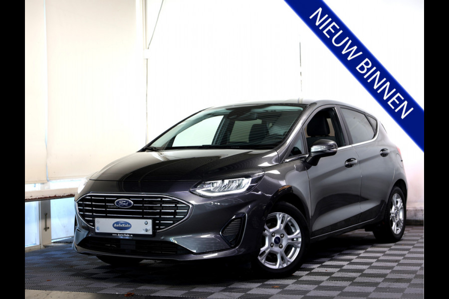 Ford Fiesta 1.0 EcoBoost Hybrid Titanium AUT CARPLAY DAB STUURVW '22 Ford Fiesta 1.0 EcoBoost Hybrid Titanium AUT CARPLAY DAB STUURVW '22