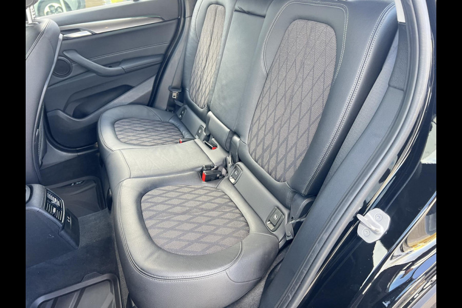 BMW X1 sDrive20i High Executive 190pk | BMW X1 sDrive20i High Executive 190pk |