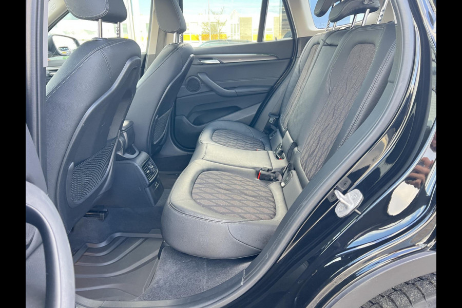 BMW X1 sDrive20i High Executive 190pk | BMW X1 sDrive20i High Executive 190pk |