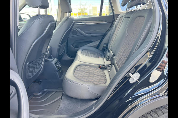 BMW X1 sDrive20i High Executive 190pk | BMW X1 sDrive20i High Executive 190pk |