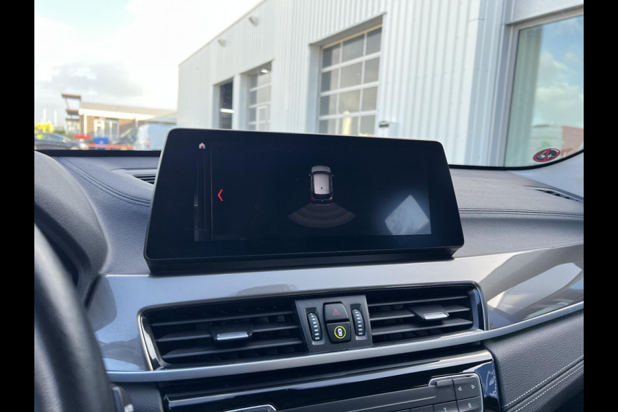 BMW X1 sDrive20i High Executive 190pk | BMW X1 sDrive20i High Executive 190pk |