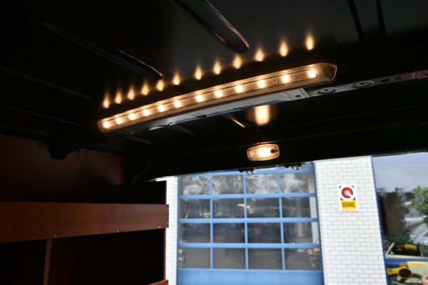 Mercedes-Benz Sprinter 316 CDI L2H2 LED, 360 Graden camera, Navigatie Mercedes-Benz Sprinter 316 CDI L2H2 LED, 360 Graden camera, Navigatie