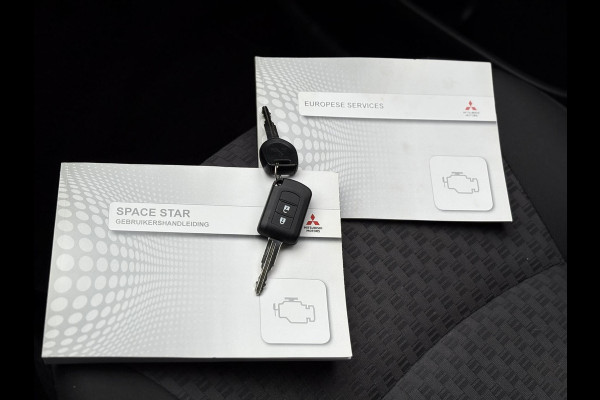 Mitsubishi Space Star 1.0 Cool+ Automaat | Airco, El. Ramen, Radio/CD-speler, Start/Stop | Dealeronderhouden | NAP | Mitsubishi Space Star 1.0 Cool+ Automaat | Airco, El. Ramen, Radio/CD-speler, Start/Stop | Dealeronderhouden | NAP |