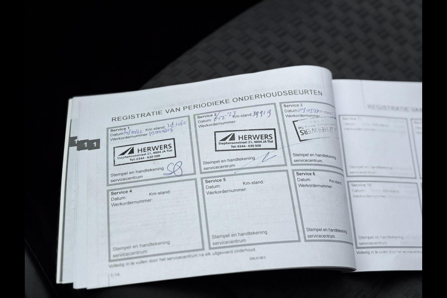 Mitsubishi Space Star 1.0 Cool+ Automaat | Airco, El. Ramen, Radio/CD-speler, Start/Stop | Dealeronderhouden | NAP | Mitsubishi Space Star 1.0 Cool+ Automaat | Airco, El. Ramen, Radio/CD-speler, Start/Stop | Dealeronderhouden | NAP |