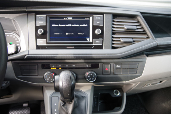 Volkswagen Transporter 2.0 TDI L2 150PK AUT. 3-ZITS, STOELVERWARMING, CRUISE, AIRCO, CARPLAY, PARKEERSENSOREN, Volkswagen Transporter 2.0 TDI L2 150PK AUT. 3-ZITS, STOELVERWARMING, CRUISE, AIRCO, CARPLAY, PARKEERSENSOREN,