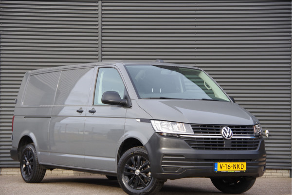 Volkswagen Transporter 2.0 TDI L2 150PK AUT. 3-ZITS, STOELVERWARMING, CRUISE, AIRCO, CARPLAY, PARKEERSENSOREN, Volkswagen Transporter 2.0 TDI L2 150PK AUT. 3-ZITS, STOELVERWARMING, CRUISE, AIRCO, CARPLAY, PARKEERSENSOREN,