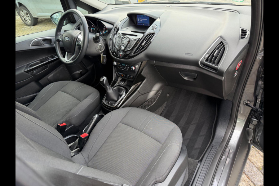 Ford B-MAX 1.0 EcoBoost Titanium, NAP, Camera, Trekhaak Ford B-MAX 1.0 EcoBoost Titanium, NAP, Camera, Trekhaak