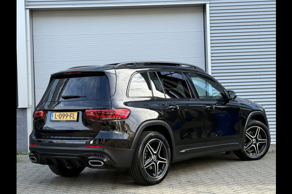 Mercedes-Benz Glb 180 Business Solution AMG | Panoramadak | Multibeam | Memorystoelen